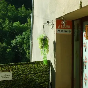 Appartement Maison Dans Une Cite De Caractere Agreable., Auzon